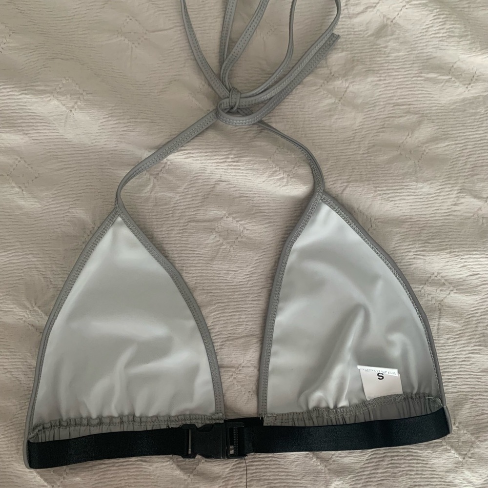 Reflective Rave Bra Top - Picture 5 of 12